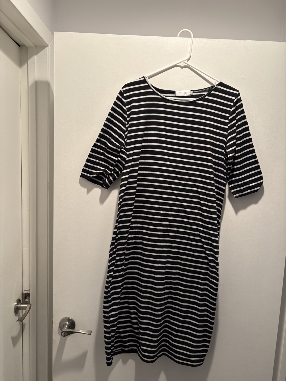 Black & White Striped Short Sleeve Women’s Dress